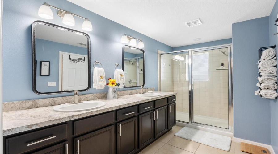 KISSIMMEE, Florida 34746, 3 Bedrooms Bedrooms, ,2 BathroomsBathrooms,Residential,For Sale,BEAU,0,MFRO6400372