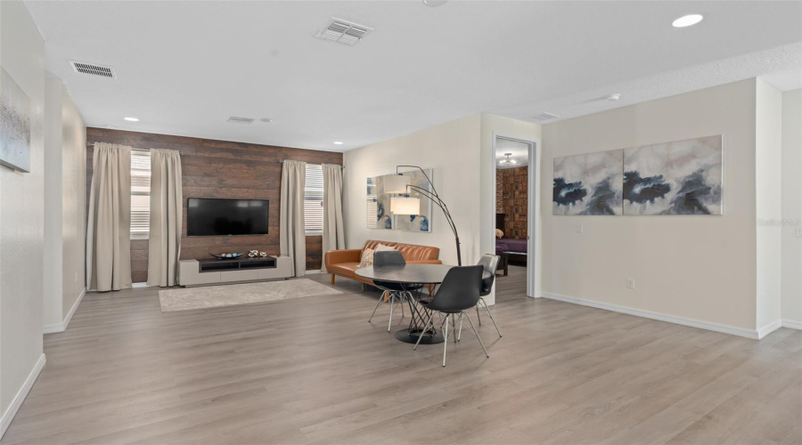 KISSIMMEE, Florida 34747, 9 Bedrooms Bedrooms, ,6 BathroomsBathrooms,Residential,For Sale,CARIBBEAN VIEW,0,MFRTB8408125