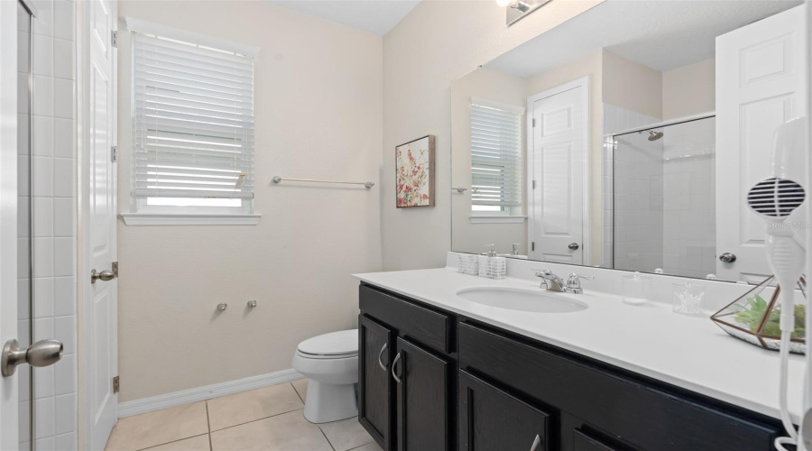 KISSIMMEE, Florida 34747, 9 Bedrooms Bedrooms, ,6 BathroomsBathrooms,Residential,For Sale,CARIBBEAN VIEW,0,MFRTB8408125