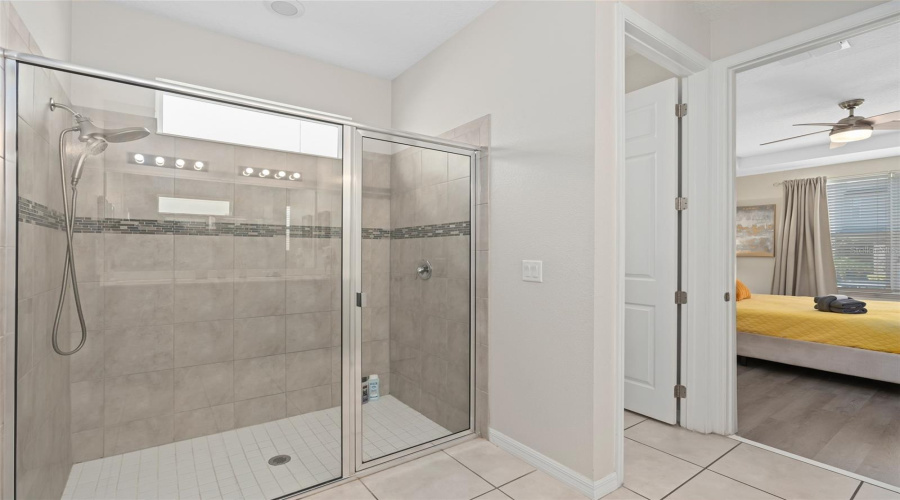 KISSIMMEE, Florida 34747, 9 Bedrooms Bedrooms, ,6 BathroomsBathrooms,Residential,For Sale,CARIBBEAN VIEW,0,MFRTB8408125