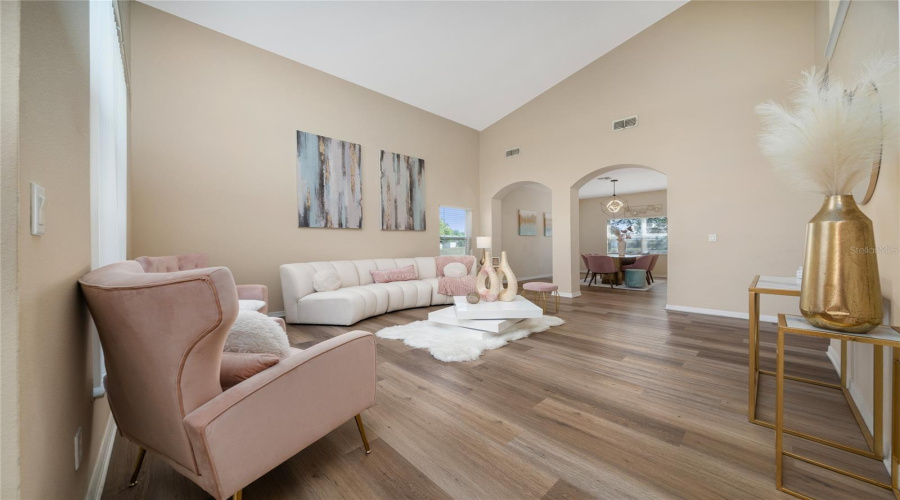 KISSIMMEE, Florida 34746, 5 Bedrooms Bedrooms, ,3 BathroomsBathrooms,Residential,For Sale,PATRICIAN,0,MFRS5148124