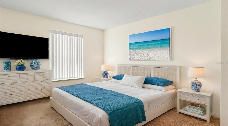 KISSIMMEE, Florida 34747, 3 Bedrooms Bedrooms, ,2 BathroomsBathrooms,Residential,For Sale,CRYSTAL COVE,0,MFRG5109560