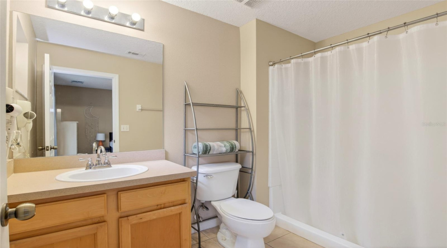 KISSIMMEE, Florida 34747, 3 Bedrooms Bedrooms, ,2 BathroomsBathrooms,Residential,For Sale,CRYSTAL COVE,0,MFRG5109560