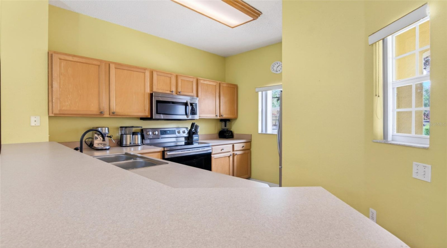 KISSIMMEE, Florida 34747, 3 Bedrooms Bedrooms, ,2 BathroomsBathrooms,Residential,For Sale,CRYSTAL COVE,0,MFRG5109560