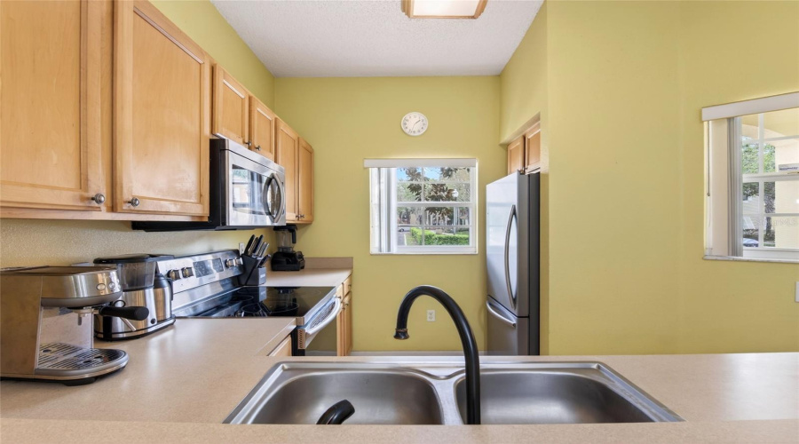 KISSIMMEE, Florida 34747, 3 Bedrooms Bedrooms, ,2 BathroomsBathrooms,Residential,For Sale,CRYSTAL COVE,0,MFRG5109560