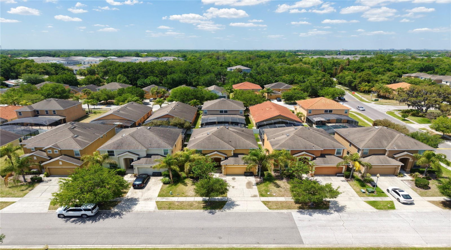 KISSIMMEE, Florida 34746, 6 Bedrooms Bedrooms, ,4 BathroomsBathrooms,Residential,For Sale,DHARMA,0,MFRO6400397
