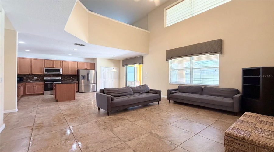 KISSIMMEE, Florida 34746, 6 Bedrooms Bedrooms, ,4 BathroomsBathrooms,Residential,For Sale,DHARMA,0,MFRO6400397