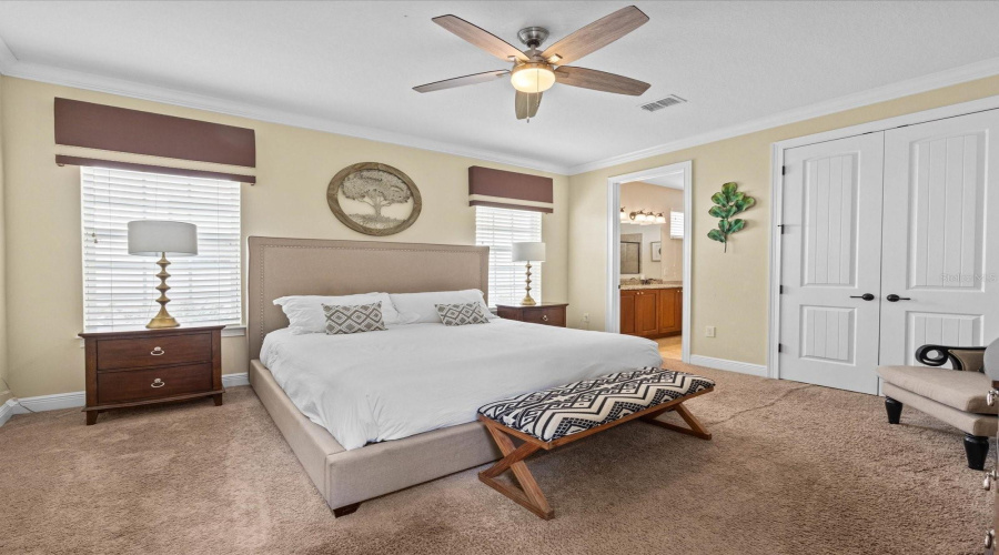 KISSIMMEE, Florida 34747, 5 Bedrooms Bedrooms, ,5 BathroomsBathrooms,Residential,For Sale,DESERT MOUNTAIN,0,MFRO6400399