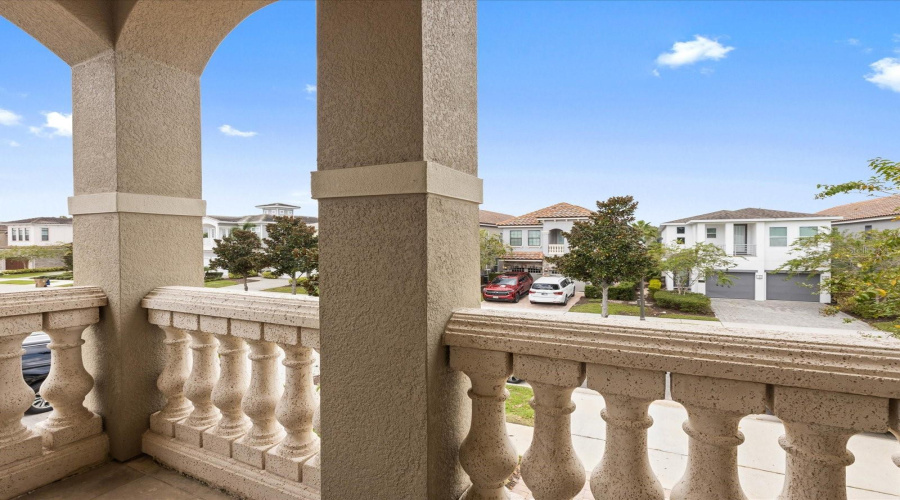 KISSIMMEE, Florida 34747, 5 Bedrooms Bedrooms, ,5 BathroomsBathrooms,Residential,For Sale,DESERT MOUNTAIN,0,MFRO6400399