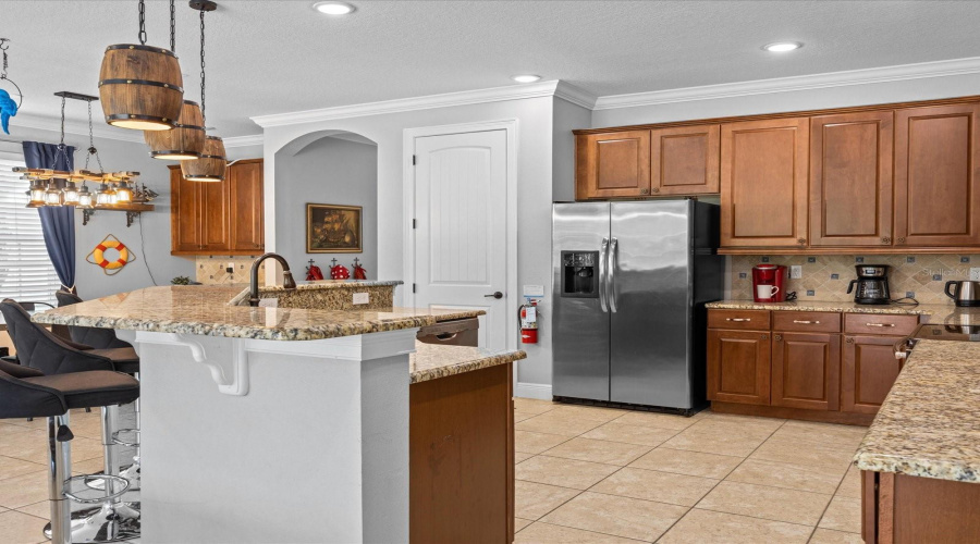 KISSIMMEE, Florida 34747, 5 Bedrooms Bedrooms, ,5 BathroomsBathrooms,Residential,For Sale,DESERT MOUNTAIN,0,MFRO6400399