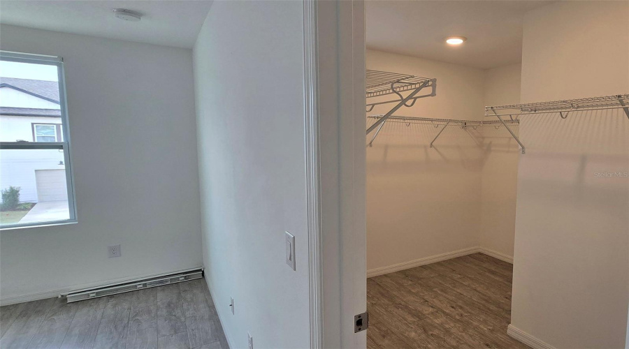 DAVENPORT, Florida 33896, 3 Bedrooms Bedrooms, ,2 BathroomsBathrooms,Residential,For Sale,LONGBOAT,0,MFRS5140554