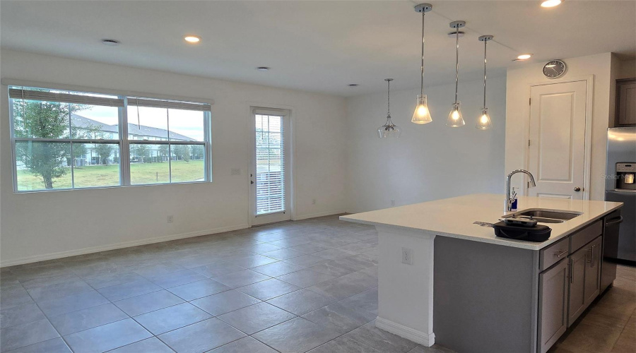 DAVENPORT, Florida 33896, 3 Bedrooms Bedrooms, ,2 BathroomsBathrooms,Residential,For Sale,LONGBOAT,0,MFRS5140554