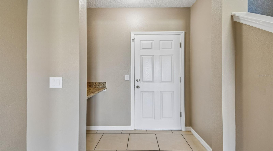 DAVENPORT, Florida 33897, 6 Bedrooms Bedrooms, ,3 BathroomsBathrooms,Residential,For Sale,WILLIAMSON,0,MFRTB8499367