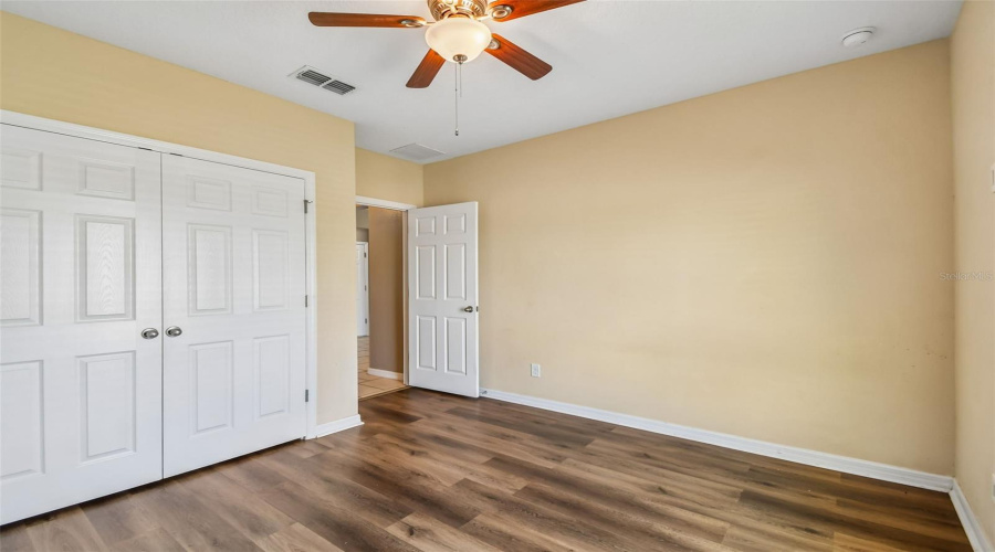 DAVENPORT, Florida 33897, 6 Bedrooms Bedrooms, ,3 BathroomsBathrooms,Residential,For Sale,WILLIAMSON,0,MFRTB8499367