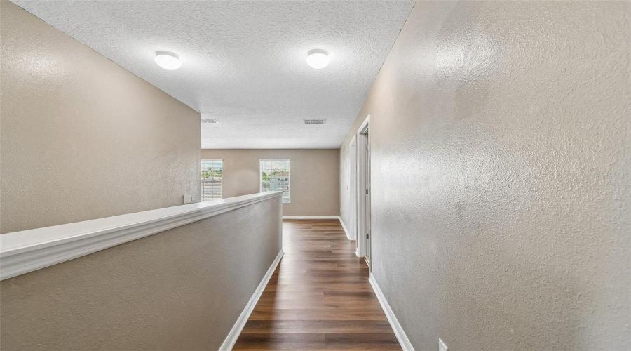 DAVENPORT, Florida 33897, 6 Bedrooms Bedrooms, ,3 BathroomsBathrooms,Residential,For Sale,WILLIAMSON,0,MFRTB8499367