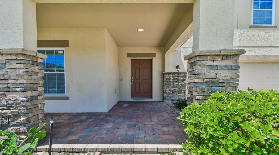 DAVENPORT, Florida 33897, 6 Bedrooms Bedrooms, ,3 BathroomsBathrooms,Residential,For Sale,WILLIAMSON,0,MFRTB8499367