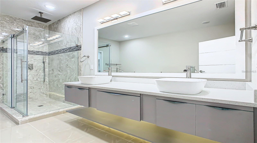 DAVENPORT, Florida 33837, 4 Bedrooms Bedrooms, ,2 BathroomsBathrooms,Residential,For Sale,GREENBRIAR,0,MFRS5133340