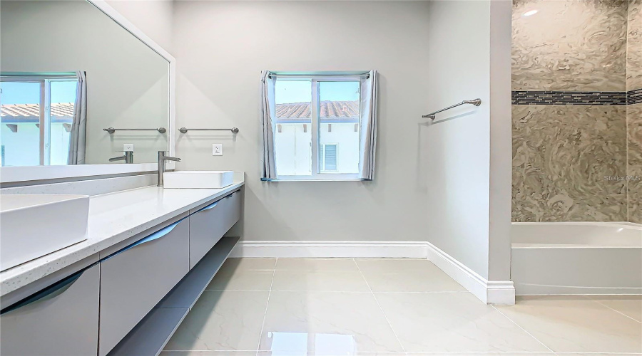 DAVENPORT, Florida 33837, 4 Bedrooms Bedrooms, ,2 BathroomsBathrooms,Residential,For Sale,GREENBRIAR,0,MFRS5133340