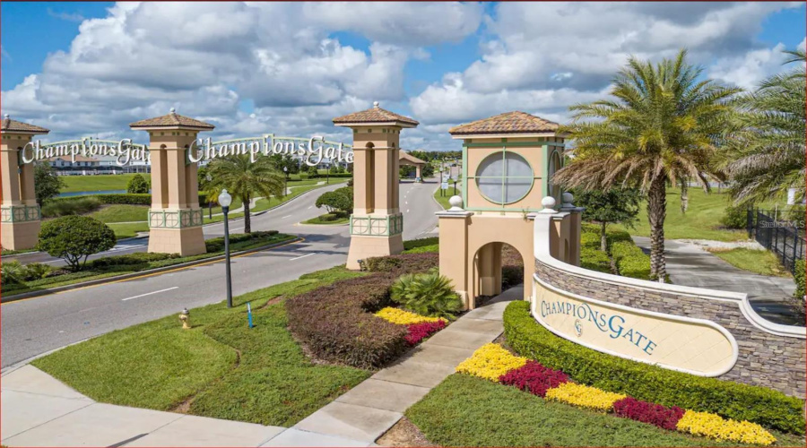 DAVENPORT, Florida 33896, 4 Bedrooms Bedrooms, ,3 BathroomsBathrooms,Residential,For Sale,PLUNKER,0,MFRS5138195