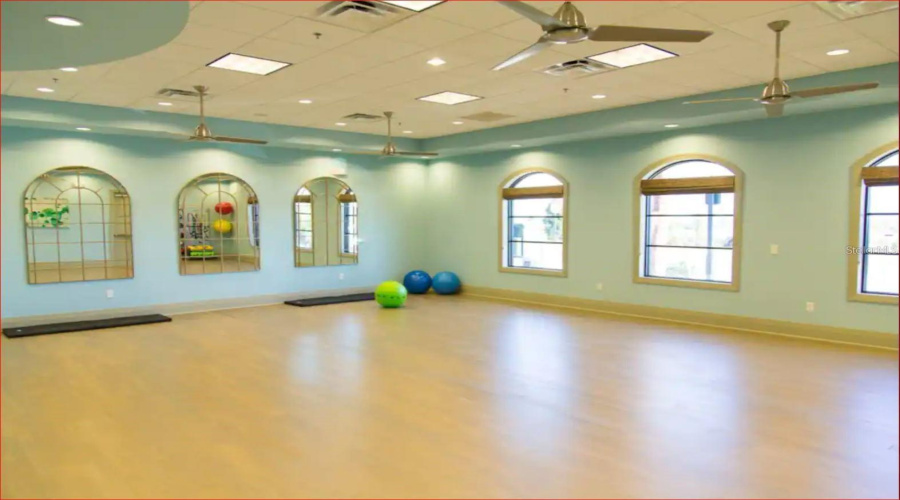 DAVENPORT, Florida 33896, 4 Bedrooms Bedrooms, ,3 BathroomsBathrooms,Residential,For Sale,PLUNKER,0,MFRS5138195