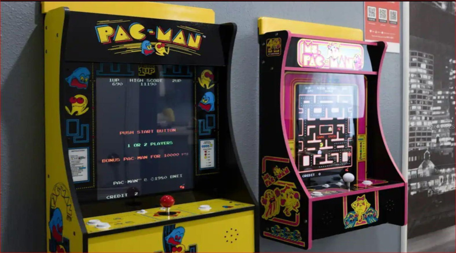 DAVENPORT, Florida 33896, 4 Bedrooms Bedrooms, ,3 BathroomsBathrooms,Residential,For Sale,PLUNKER,0,MFRS5138195