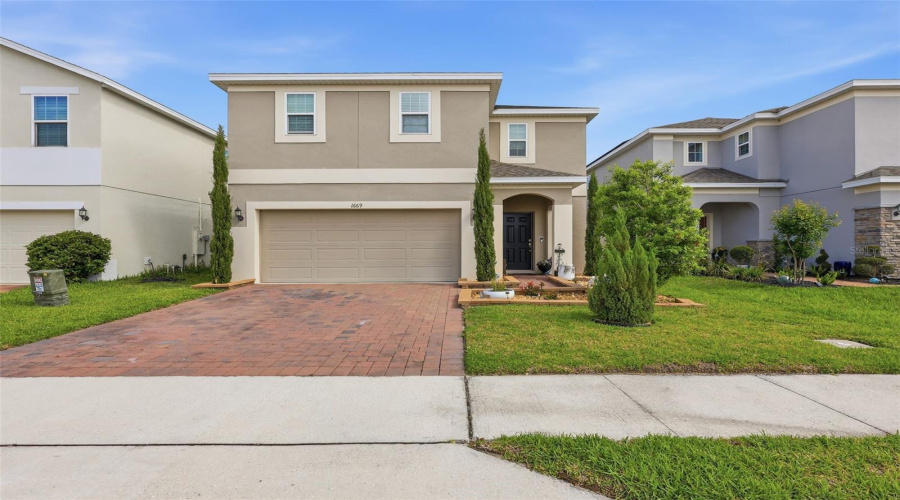 DAVENPORT, Florida 33837, 4 Bedrooms Bedrooms, ,2 BathroomsBathrooms,Residential,For Sale,SWAN SWIM,0,MFRS5147518