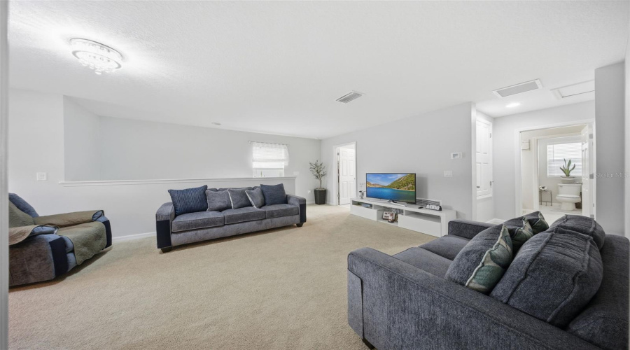 DAVENPORT, Florida 33837, 4 Bedrooms Bedrooms, ,2 BathroomsBathrooms,Residential,For Sale,SWAN SWIM,0,MFRS5147518