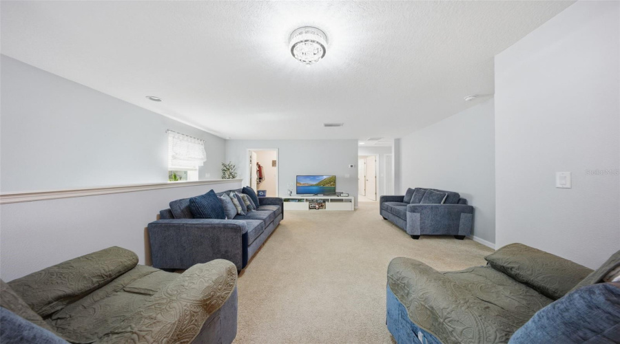 DAVENPORT, Florida 33837, 4 Bedrooms Bedrooms, ,2 BathroomsBathrooms,Residential,For Sale,SWAN SWIM,0,MFRS5147518