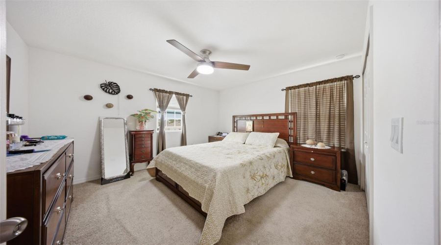 DAVENPORT, Florida 33837, 4 Bedrooms Bedrooms, ,2 BathroomsBathrooms,Residential,For Sale,SWAN SWIM,0,MFRS5147518