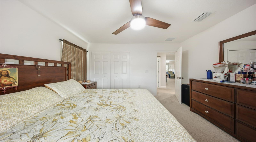 DAVENPORT, Florida 33837, 4 Bedrooms Bedrooms, ,2 BathroomsBathrooms,Residential,For Sale,SWAN SWIM,0,MFRS5147518