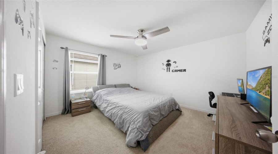 DAVENPORT, Florida 33837, 4 Bedrooms Bedrooms, ,2 BathroomsBathrooms,Residential,For Sale,SWAN SWIM,0,MFRS5147518