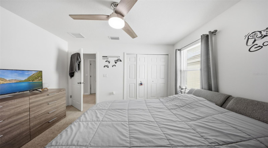 DAVENPORT, Florida 33837, 4 Bedrooms Bedrooms, ,2 BathroomsBathrooms,Residential,For Sale,SWAN SWIM,0,MFRS5147518