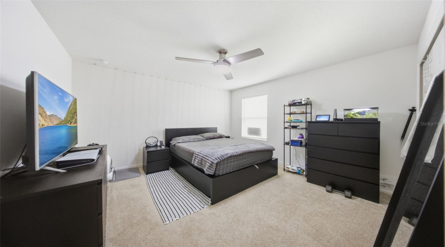 DAVENPORT, Florida 33837, 4 Bedrooms Bedrooms, ,2 BathroomsBathrooms,Residential,For Sale,SWAN SWIM,0,MFRS5147518