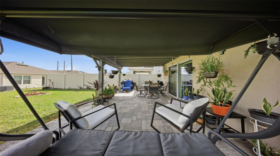 DAVENPORT, Florida 33837, 4 Bedrooms Bedrooms, ,2 BathroomsBathrooms,Residential,For Sale,SWAN SWIM,0,MFRS5147518