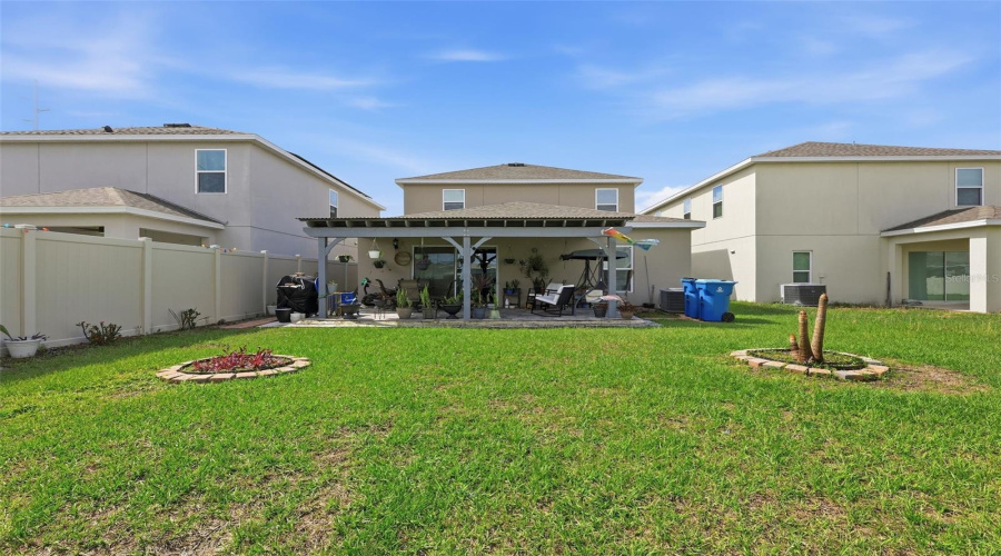 DAVENPORT, Florida 33837, 4 Bedrooms Bedrooms, ,2 BathroomsBathrooms,Residential,For Sale,SWAN SWIM,0,MFRS5147518