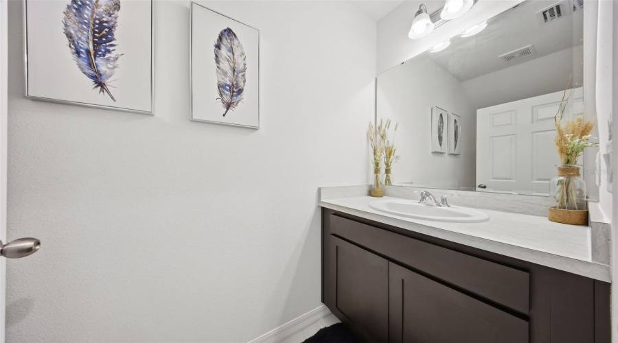 DAVENPORT, Florida 33837, 4 Bedrooms Bedrooms, ,2 BathroomsBathrooms,Residential,For Sale,SWAN SWIM,0,MFRS5147518