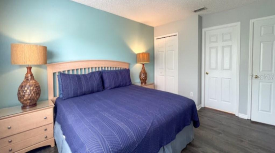 KISSIMMEE, Florida 34746, 6 Bedrooms Bedrooms, ,5 BathroomsBathrooms,Residential,For Sale,SEASONS,0,MFRO6400453