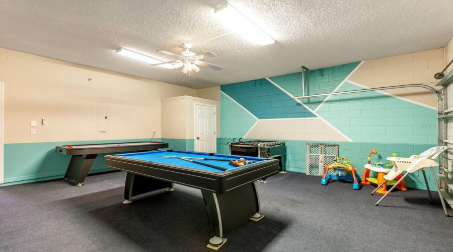 KISSIMMEE, Florida 34746, 6 Bedrooms Bedrooms, ,5 BathroomsBathrooms,Residential,For Sale,SEASONS,0,MFRO6400453