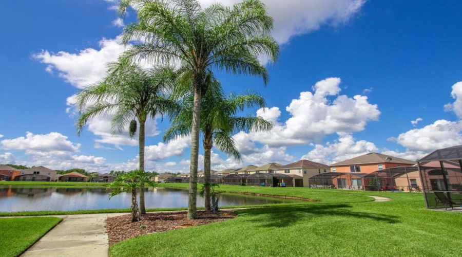 KISSIMMEE, Florida 34746, 6 Bedrooms Bedrooms, ,5 BathroomsBathrooms,Residential,For Sale,SEASONS,0,MFRO6400453