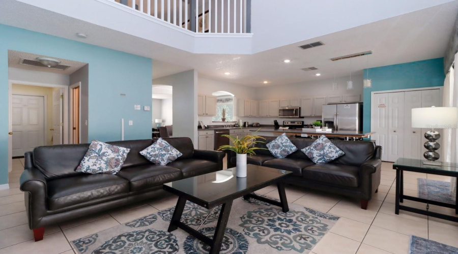 KISSIMMEE, Florida 34746, 6 Bedrooms Bedrooms, ,5 BathroomsBathrooms,Residential,For Sale,SEASONS,0,MFRO6400453