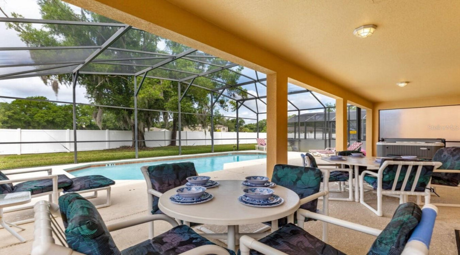 KISSIMMEE, Florida 34746, 6 Bedrooms Bedrooms, ,5 BathroomsBathrooms,Residential,For Sale,SEASONS,0,MFRO6400453