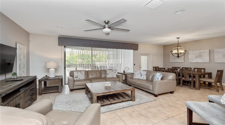 KISSIMMEE, Florida 34747, 4 Bedrooms Bedrooms, ,3 BathroomsBathrooms,Residential,For Sale,GENEVE,0,MFRS5147875