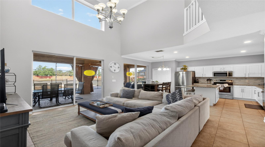 DAVENPORT, Florida 33897, 6 Bedrooms Bedrooms, ,5 BathroomsBathrooms,Residential,For Sale,SOLANA,0,MFRS5148085