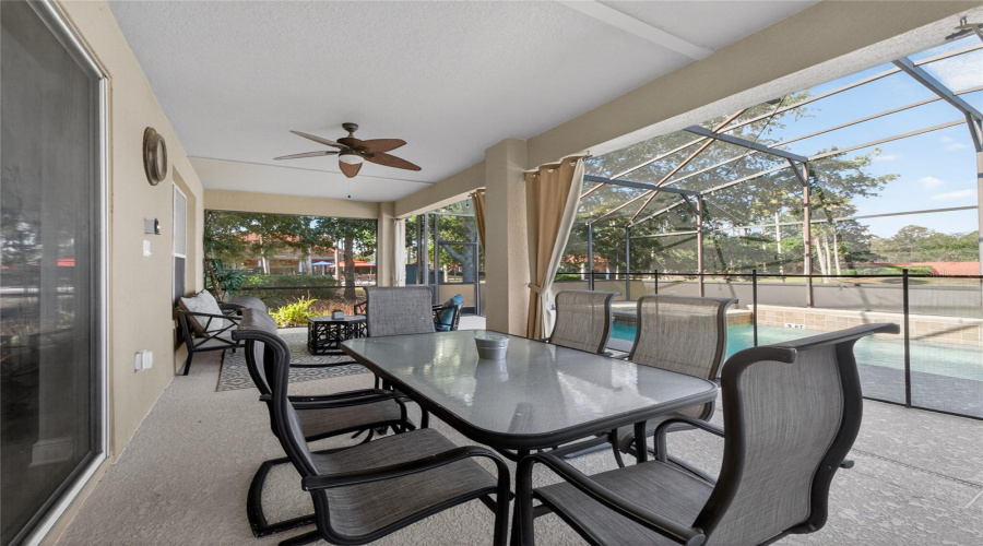 DAVENPORT, Florida 33897, 6 Bedrooms Bedrooms, ,5 BathroomsBathrooms,Residential,For Sale,SOLANA,0,MFRS5148085