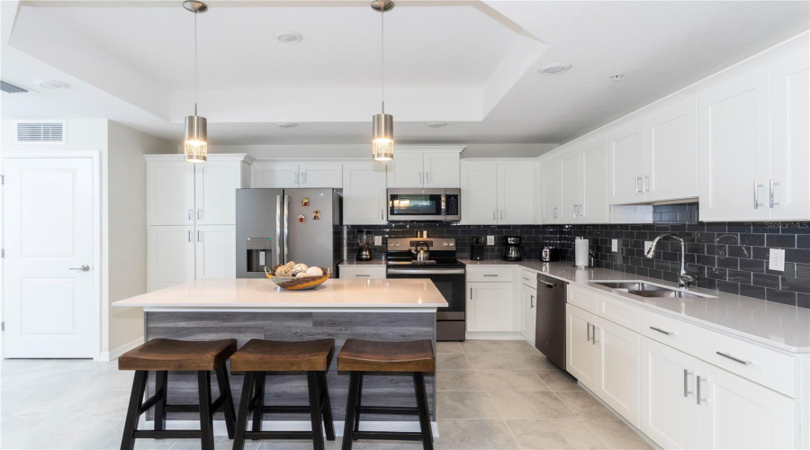 KISSIMMEE, Florida 34746, 3 Bedrooms Bedrooms, ,2 BathroomsBathrooms,Residential,For Sale,PARADOX,0,MFRS5148146