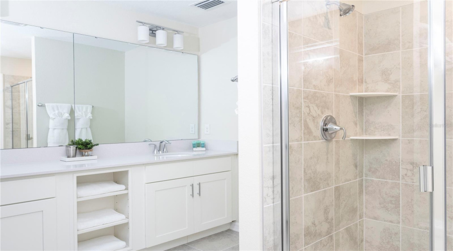 KISSIMMEE, Florida 34746, 3 Bedrooms Bedrooms, ,2 BathroomsBathrooms,Residential,For Sale,PARADOX,0,MFRS5148146