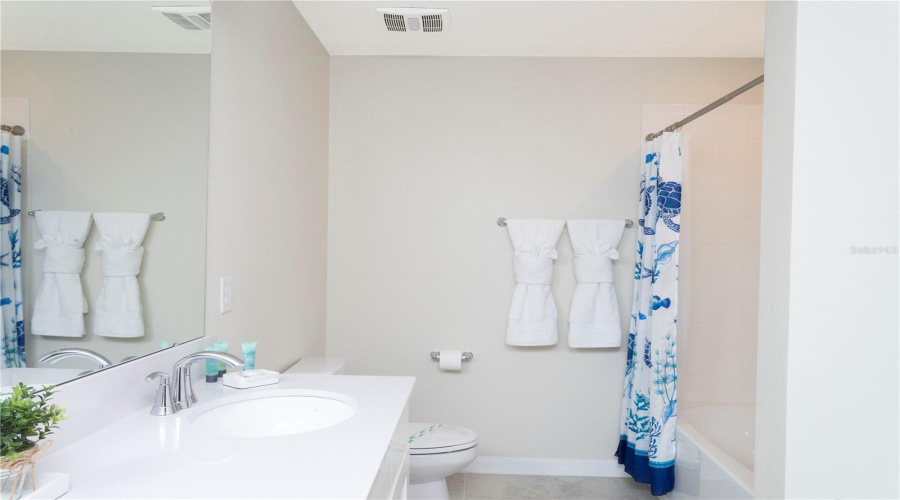 KISSIMMEE, Florida 34746, 3 Bedrooms Bedrooms, ,2 BathroomsBathrooms,Residential,For Sale,PARADOX,0,MFRS5148146