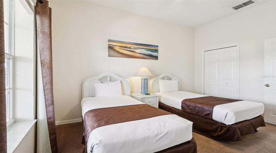 DAVENPORT, Florida 33897, 3 Bedrooms Bedrooms, ,2 BathroomsBathrooms,Residential,For Sale,NEW PROVIDENCE,0,MFRO6394140