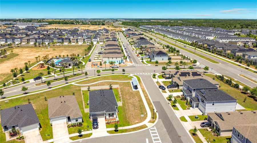 Easy access to US-27, I-4 and Hwy 429