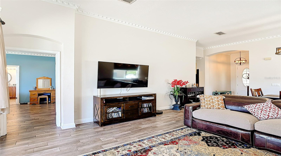 KISSIMMEE, Florida 34746, 3 Bedrooms Bedrooms, ,2 BathroomsBathrooms,Residential,For Sale,GOLDEN KNOT,0,MFRS5147803